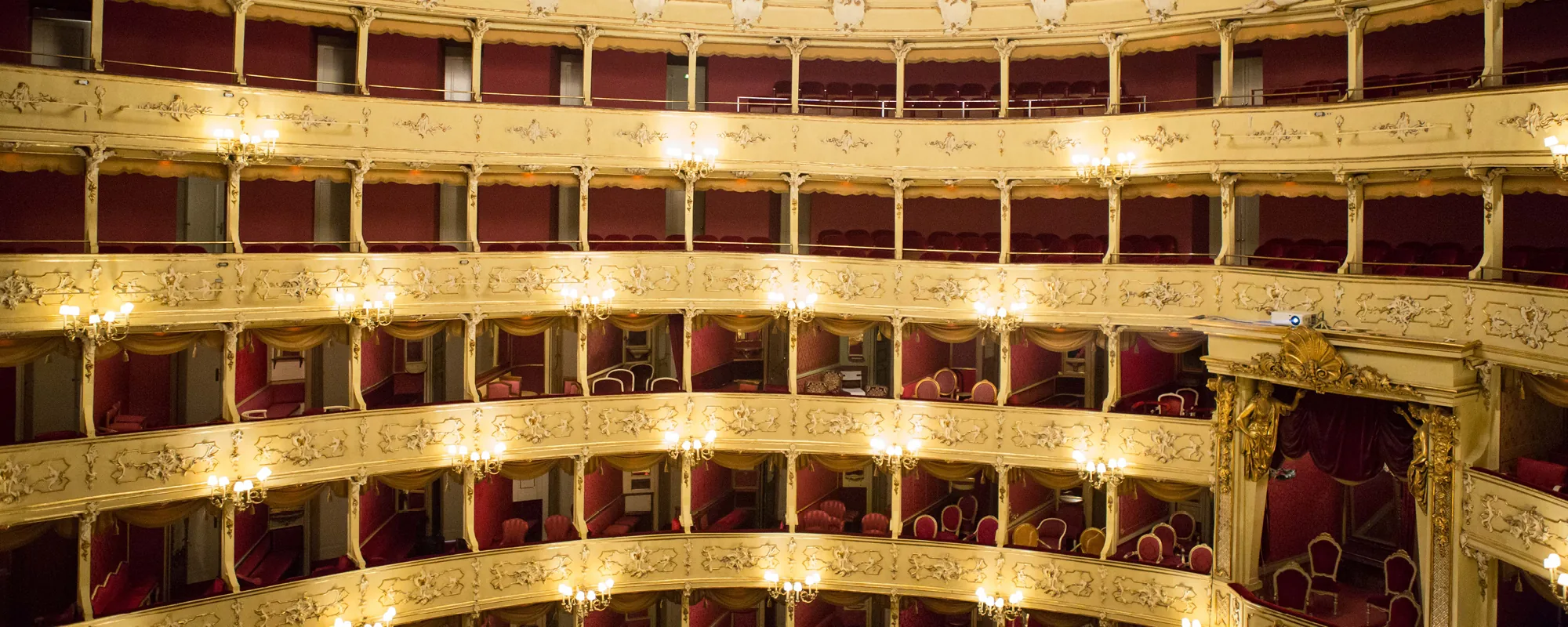Teatro Sociale Como galleria 4